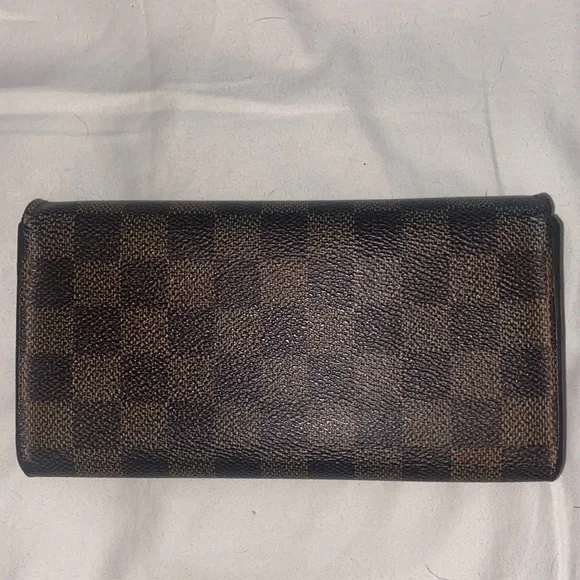 Louis Vuitton Damiar Ebene Sarah wallet. - Picture 2 of 9